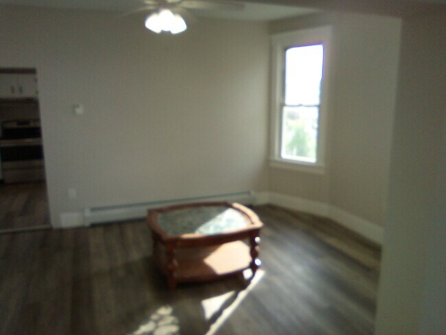 Building Photo - 239 Butler St