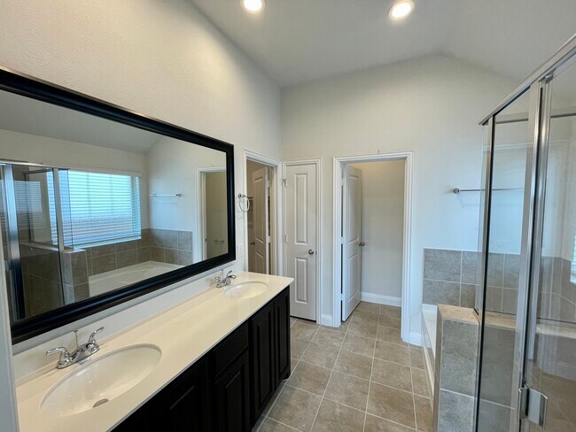 Building Photo - 11705 Pistachio Trl