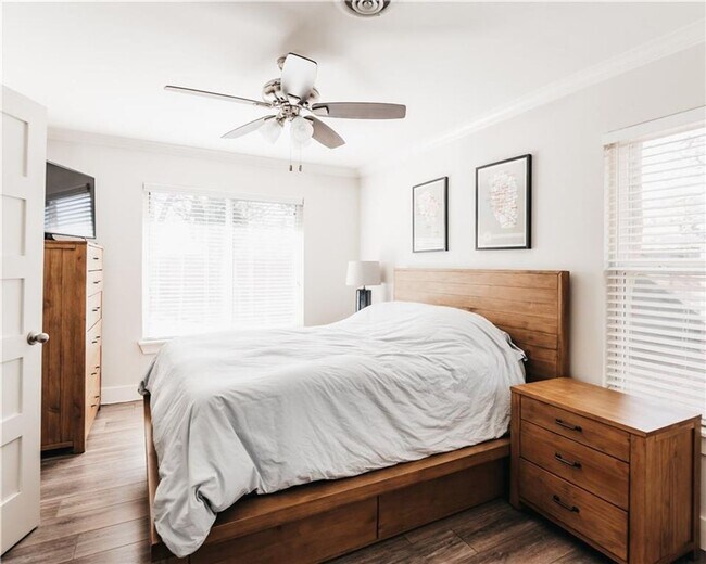 Building Photo - Beautiful 3-Bedroom Home in Windsor Park for Rent