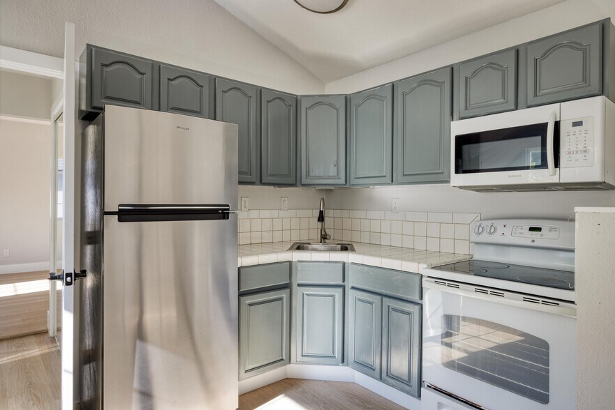 Building Photo - 2913 Filbert St