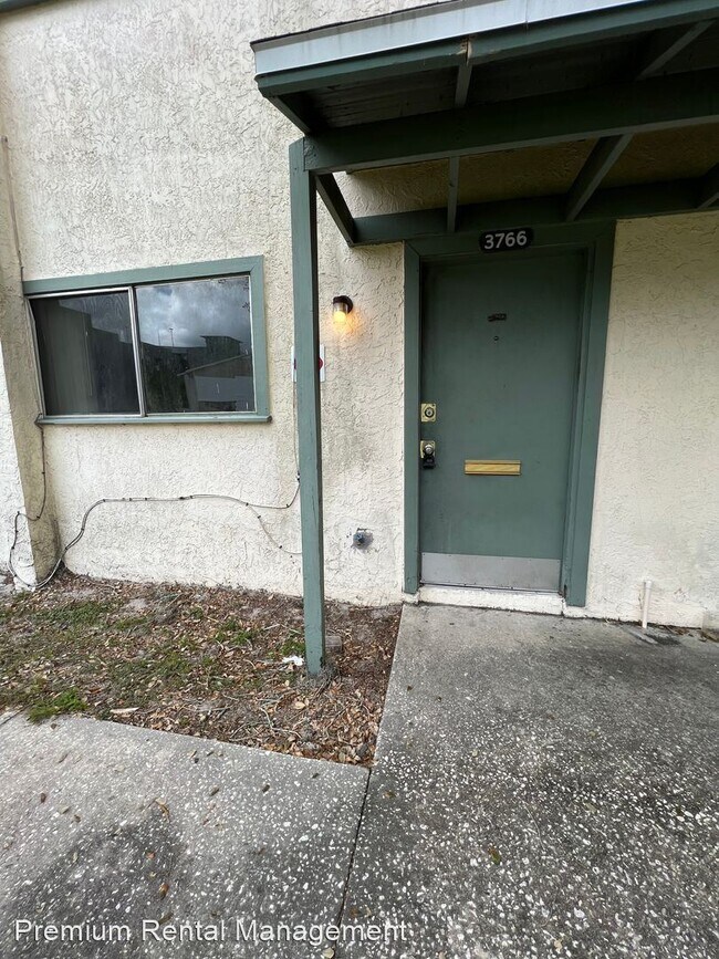 Primary Photo - 2 br, 1.5 bath House - 3766 Aristotle Ave