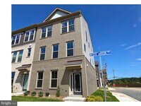 Building Photo - 43800 Mystic Maroon Ter