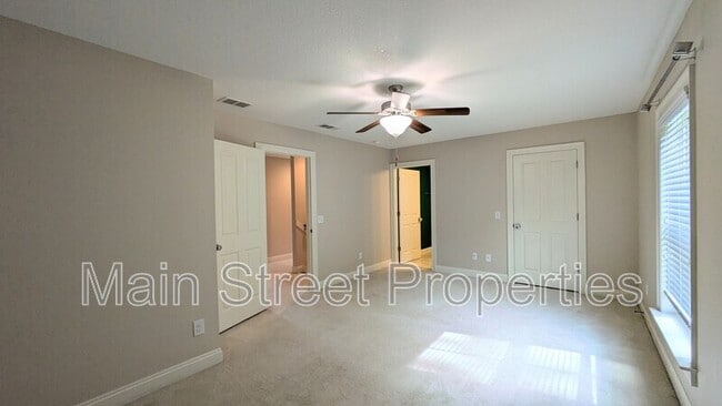 Building Photo - 10692 Squall Line Rd