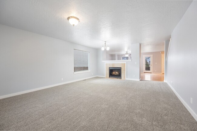 Building Photo - 5919 S Harrington Way