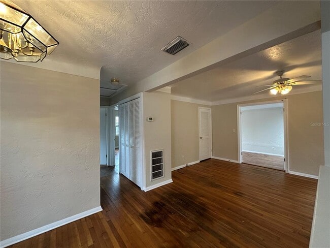 Building Photo - 4526 6th Ave N