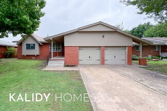 Building Photo - 402 W Fairchild Dr