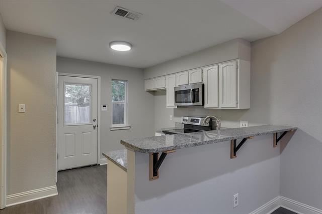 Building Photo - 421 Augustine Dr