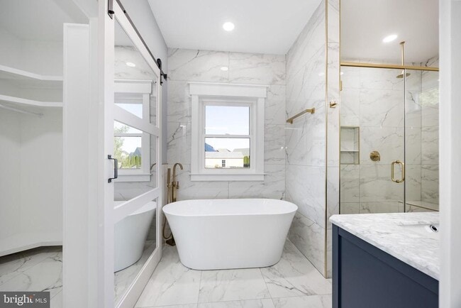 Building Photo - 5692 King Stuart Dr