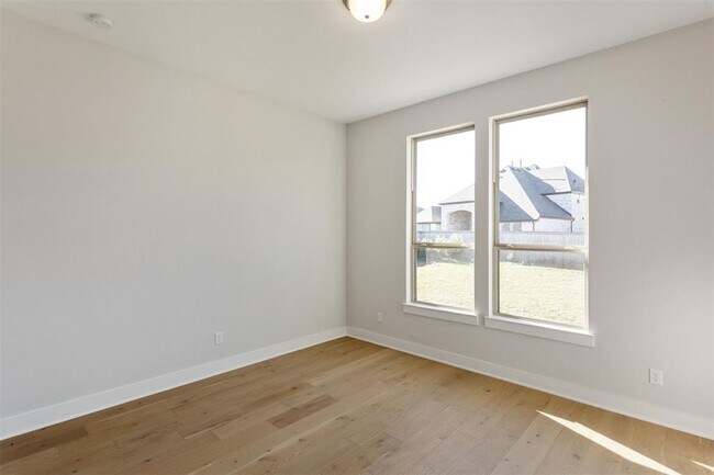 Building Photo - 21311 Blue Wood Aster Ct