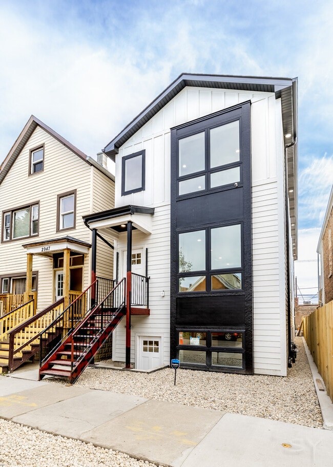 Primary Photo - 2949 W 25th Pl