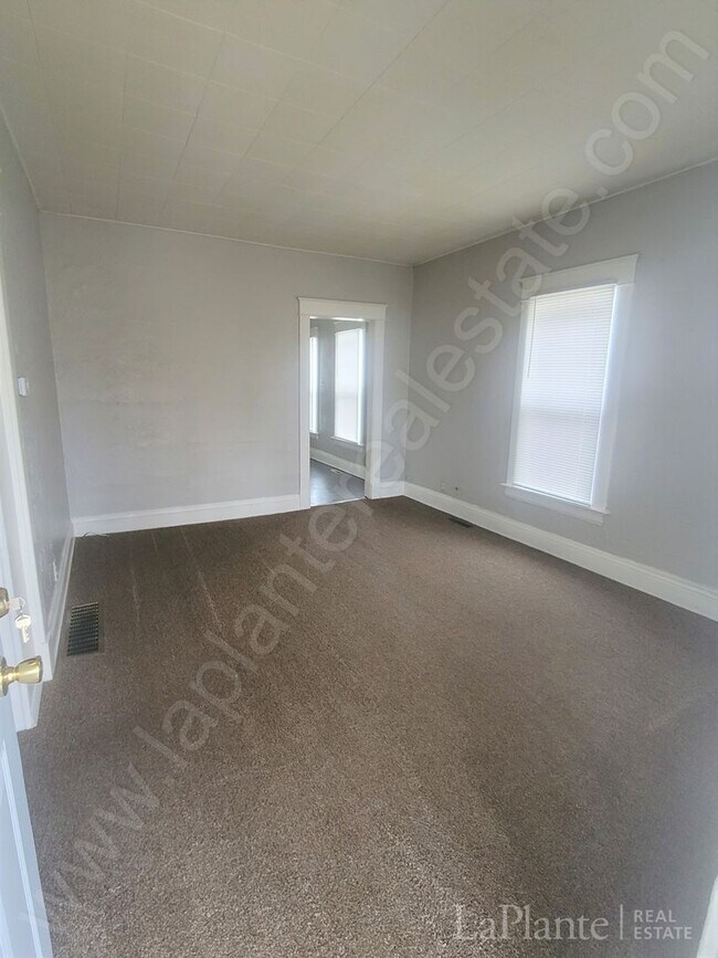 Building Photo - Cute Single-Story Home for Rent