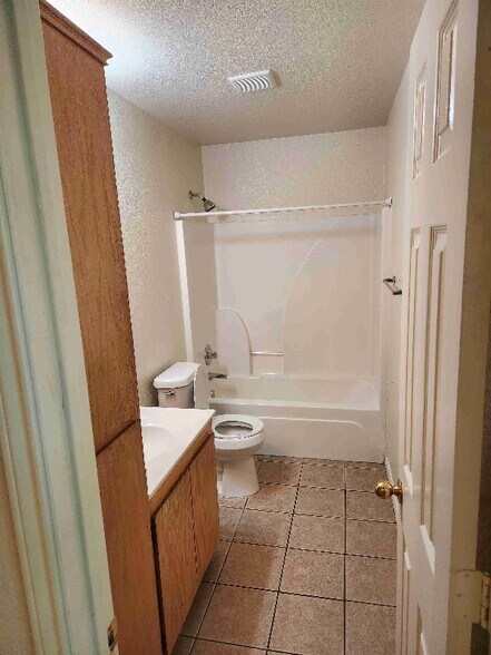 Building Photo - 221 Dale Earnhardt Dr