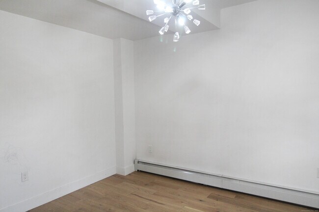 Building Photo - 41 Wolcott St