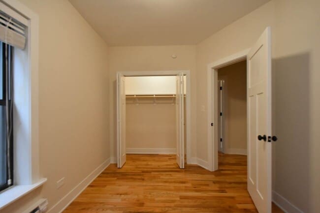 Building Photo - 1034 Dempster St