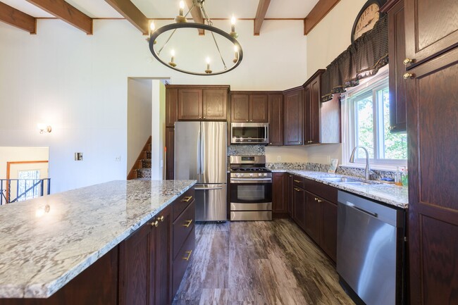 Building Photo - Rare 3 bed 3 bath home in new hope!!!