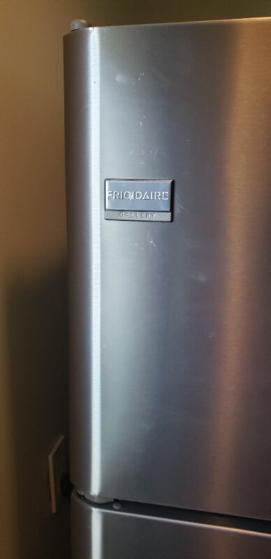 Building Photo - 2474 Lincoln Ave