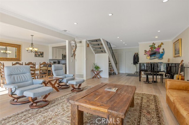 Building Photo - 1158 S Westlake Blvd