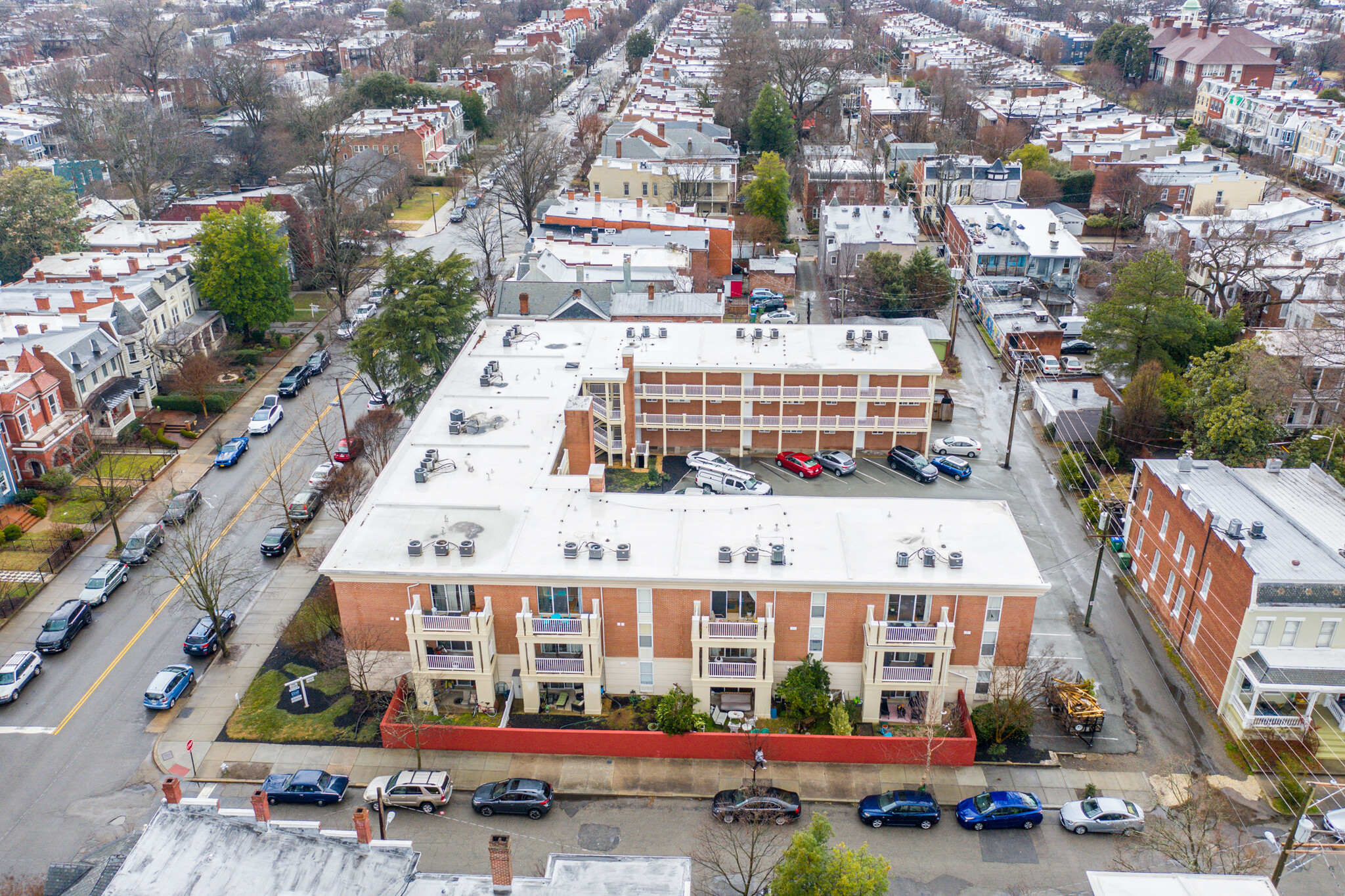 Building Photo - 2100 Grove Ave