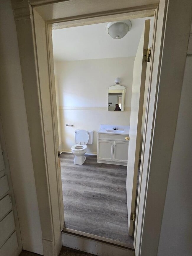 Building Photo - 318 Liberty St