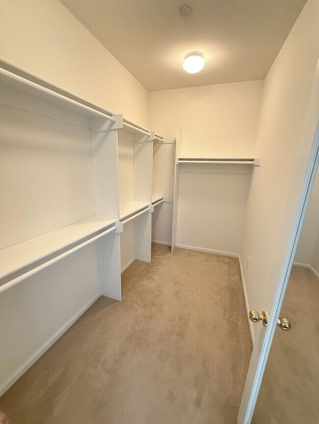 Building Photo - Charming 3BR Home with Modern Kitchen, Versatile Loft, & Private Backyard