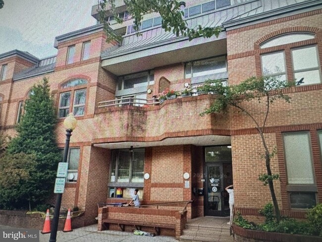 Building Photo - 5300 43rd St NW