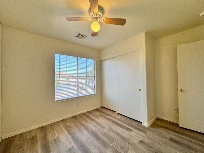 Building Photo - ASHLEY HEIGHTS 3 BEDROOM WITH HUGE BACKYARD