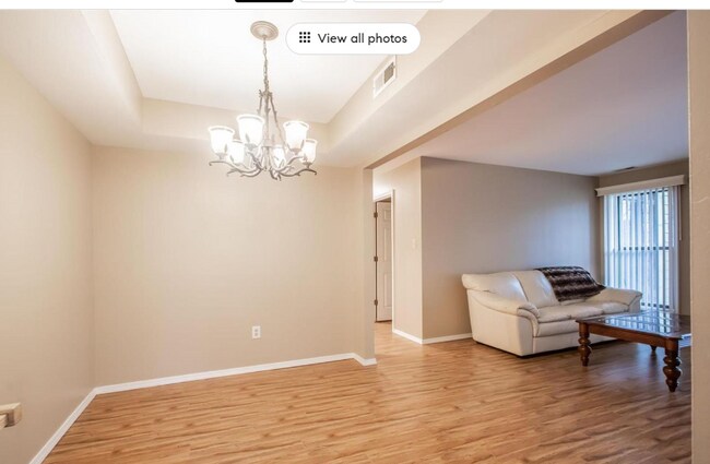 Building Photo - 5196 Hollow Wood Ct