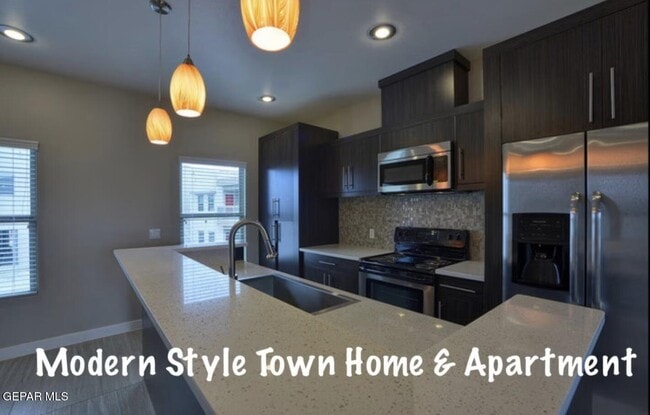 Building Photo - 410 Thorn Ave