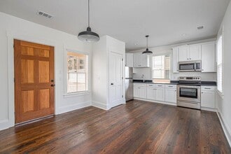 Building Photo - 1403 Jefferson St