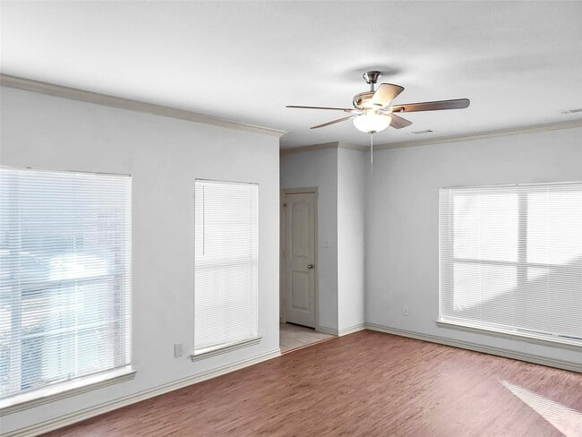 Building Photo - 2324 Calendar Ct