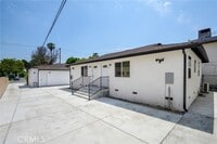 Building Photo - 1007 W Angeleno Ave