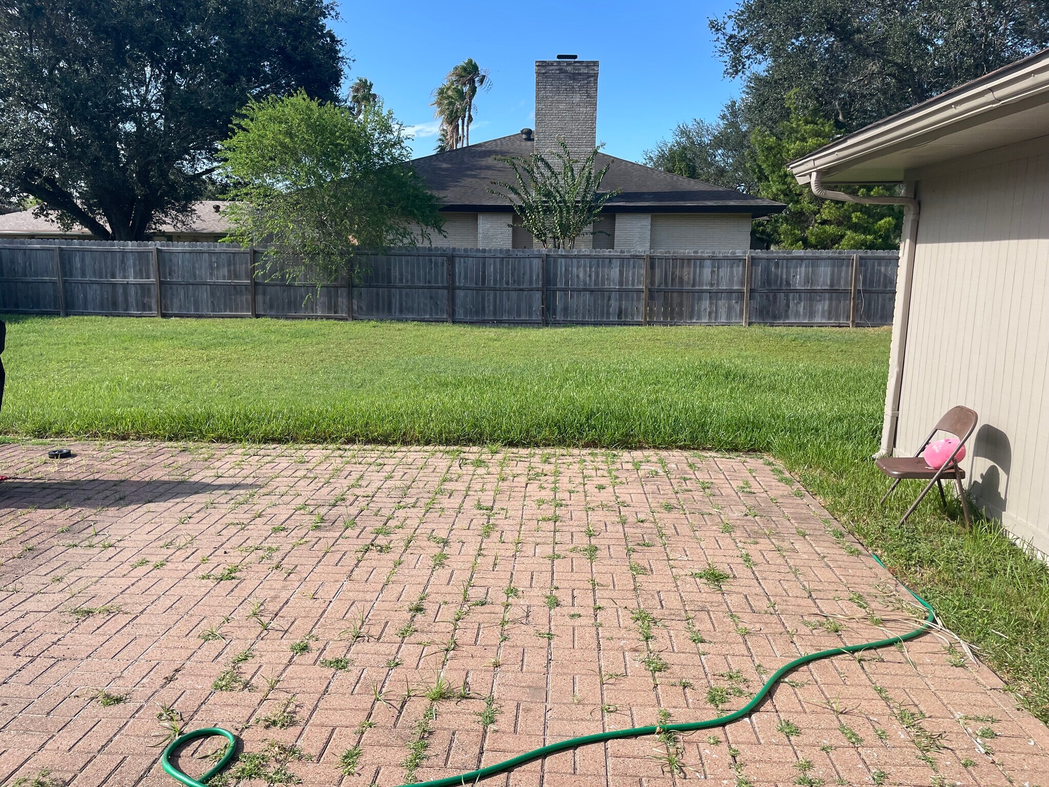 Building Photo - 5100 El Jardin Cir