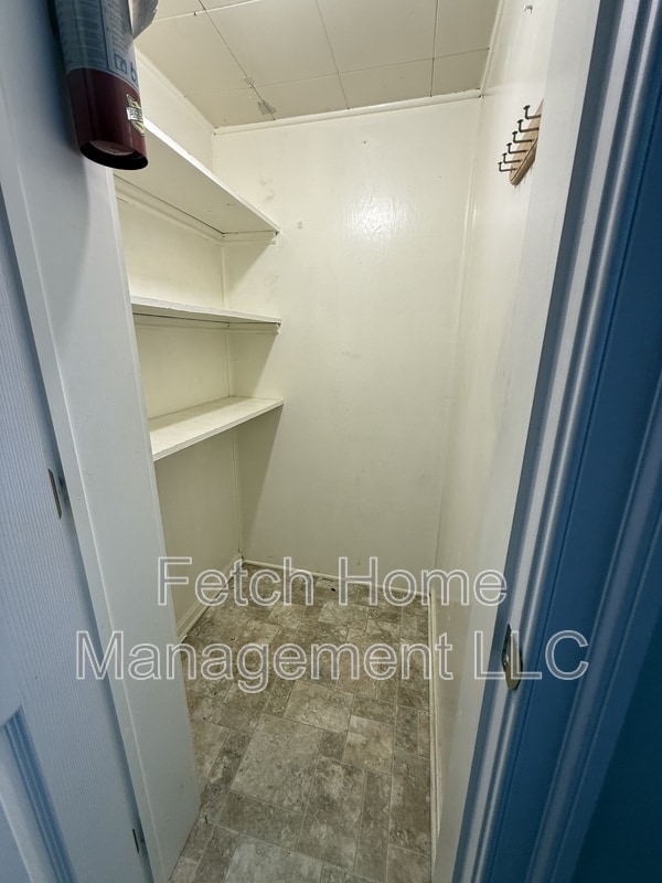 Building Photo - 243 Old Leacock Rd