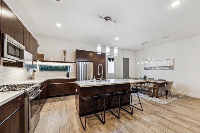 Building Photo - 2204 Cortijo Pl