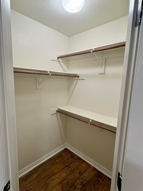 Building Photo - 4057 W Spring House Dr