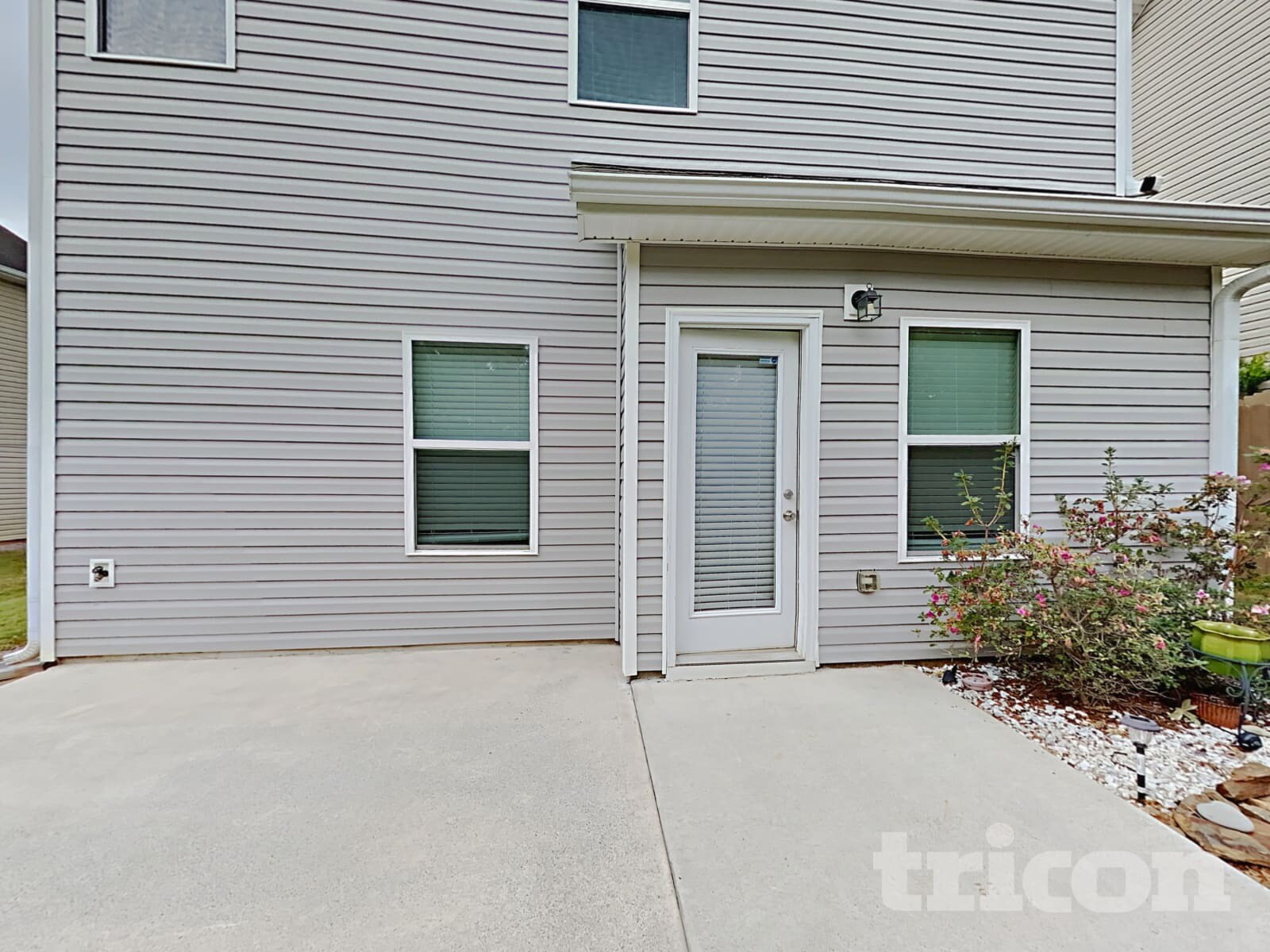 Building Photo - 514 Lobdale Falls Dr