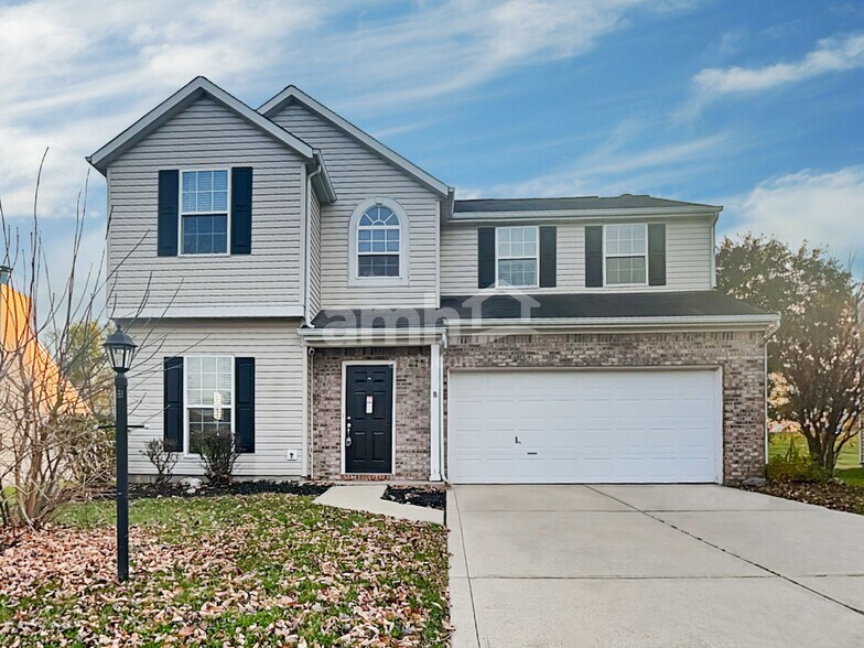 Primary Photo - 12373 Carriage Stone Dr