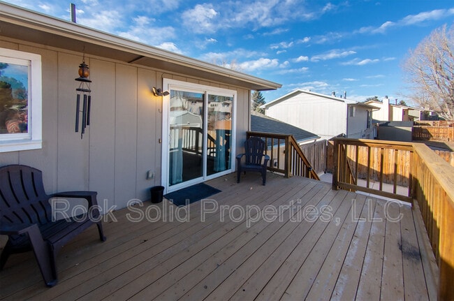 Building Photo - 4405 Ocean Ave