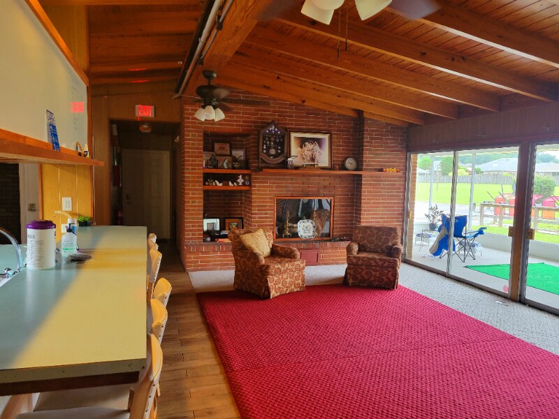 Building Photo - 2301 W James Lee Blvd