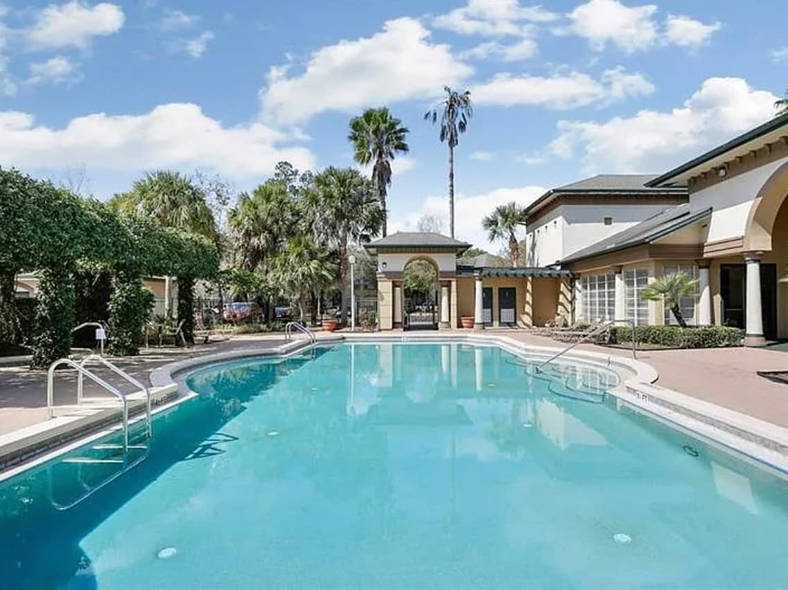 Building Photo - 17112 Carrington Park Dr