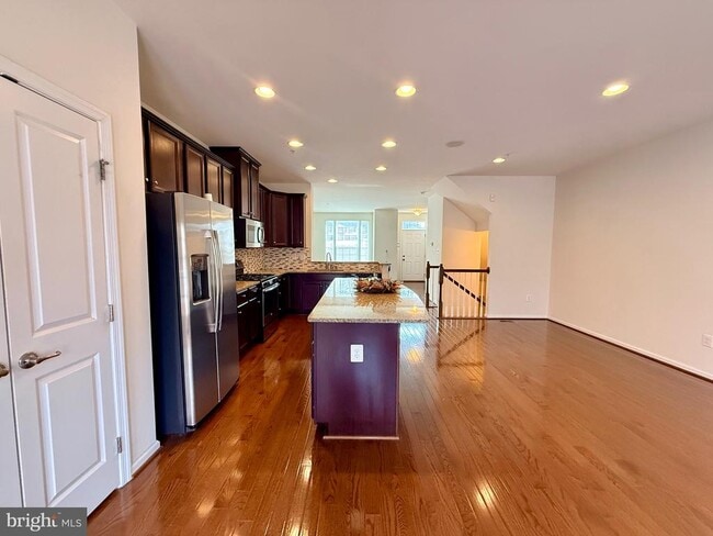 Building Photo - 7296 Dorchester Woods Ln