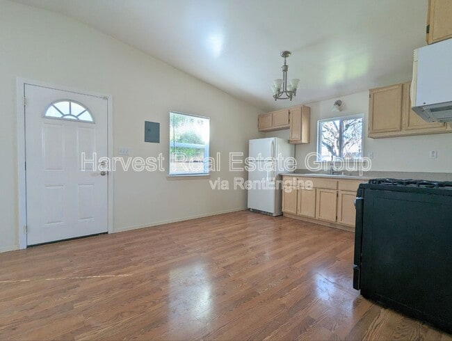 Building Photo - 7526 Sterling Dr