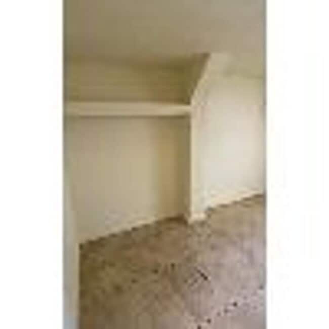 Building Photo - 2318-22 EMPRESS STREET