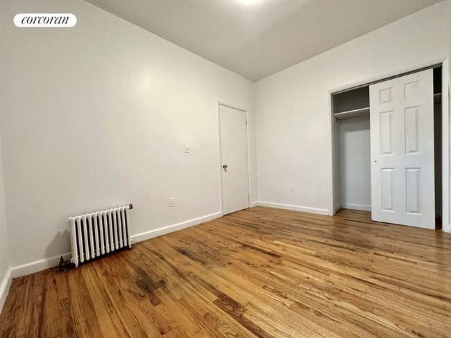 Building Photo - 206 St Nicholas Ave