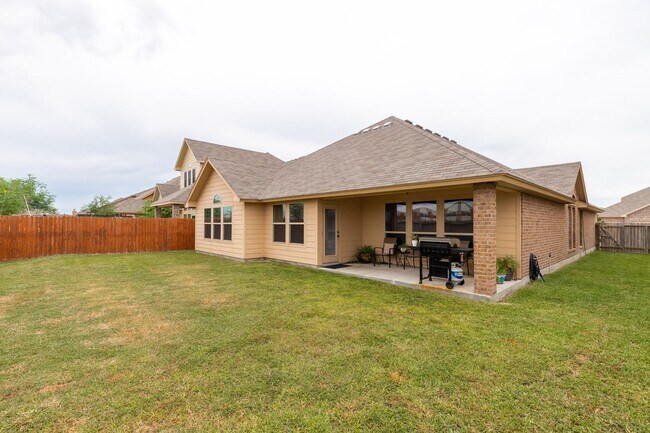 Building Photo - 7921 Pavo Real St