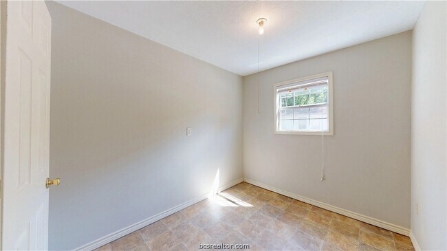 Building Photo - 4814 Afton Oaks Dr