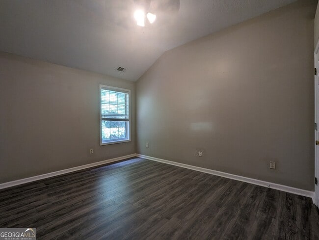 Building Photo - 6857 Mahonia Pl