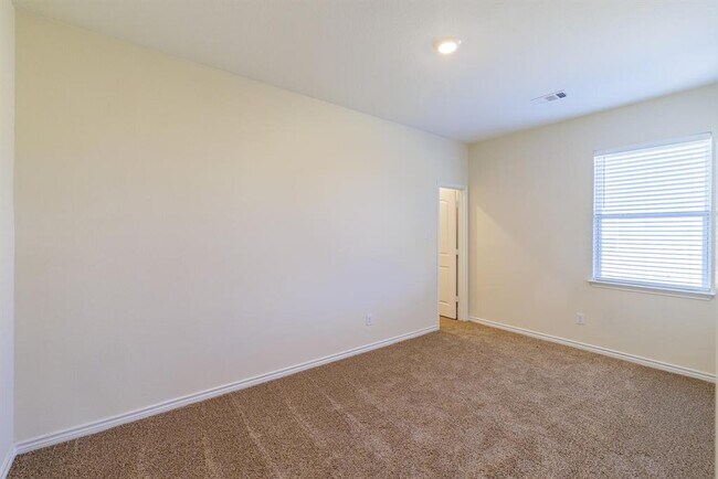 Building Photo - 331 Liberty Meadows Dr