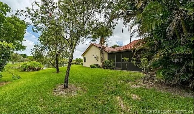 Building Photo - 10300 Hidden Springs Ct