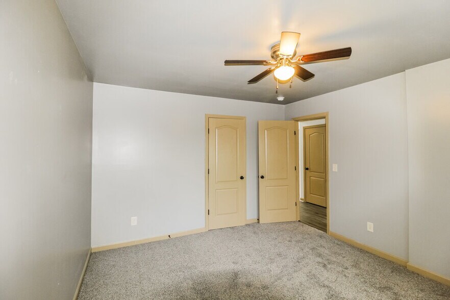 Building Photo - 3308 Sag Harbor Ct NE